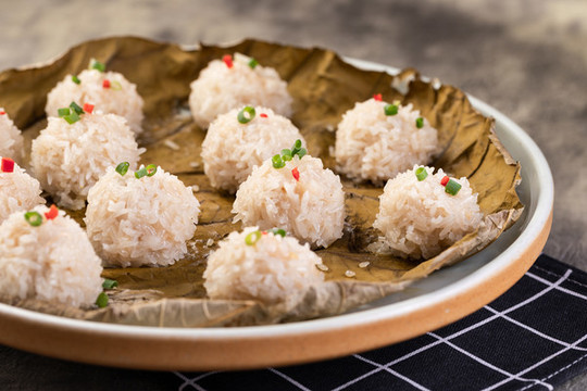 珍珠肉丸子