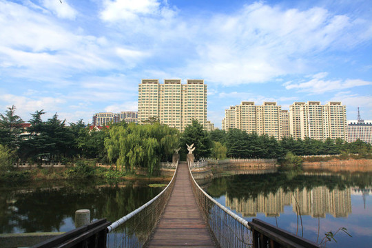 山東日照碧霞湖公園風(fēng)光