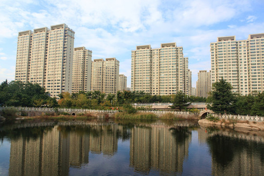山東日照碧霞湖公園風(fēng)光