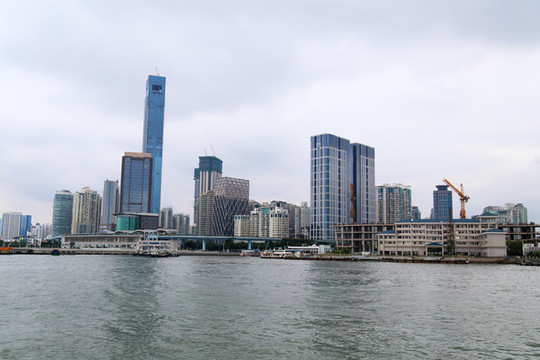 實(shí)拍廈門海濱高樓
