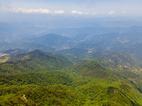 湖北黃岡羅田大別山薄刀鋒風(fēng)景區(qū)