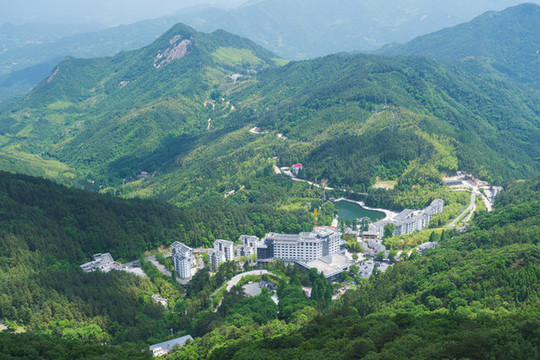 湖北黃岡羅田大別山薄刀鋒風(fēng)景區(qū)