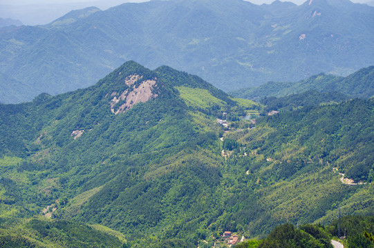 湖北黃岡羅田大別山薄刀鋒風(fēng)景區(qū)