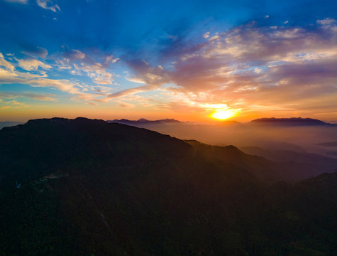 湖北黃岡羅田大別山薄刀鋒風(fēng)景區(qū)