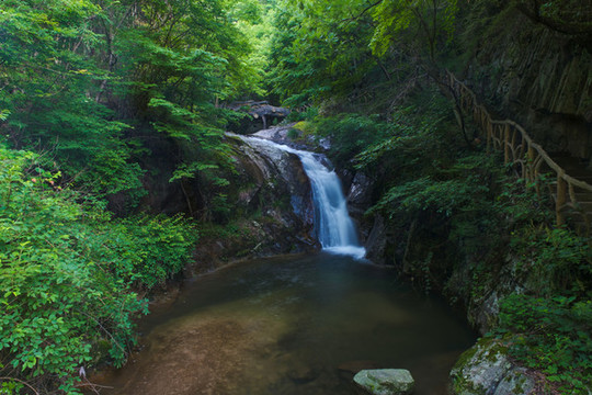 湖北黃岡羅田大別山薄刀鋒風(fēng)景區(qū)