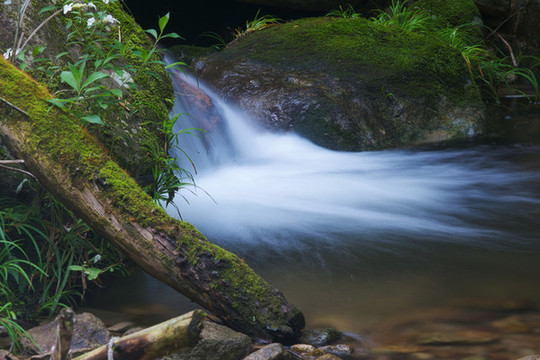 湖北黃岡羅田大別山薄刀鋒風(fēng)景區(qū)