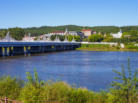 伊春天華大橋