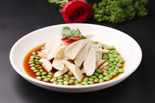 毛豆蒸筍