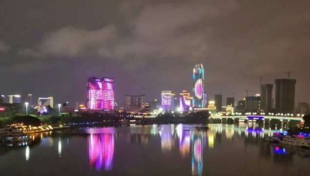 邕江夜色