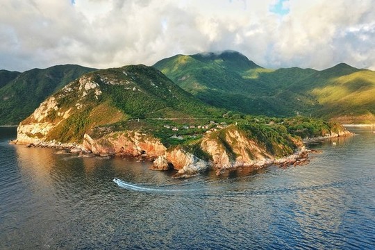 山海筑夢(mèng)美麗大鵬半島風(fēng)光