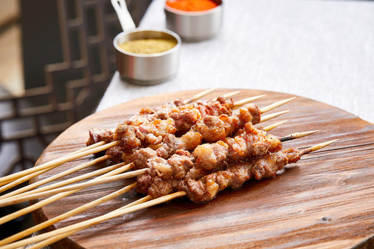 烤羊肉串