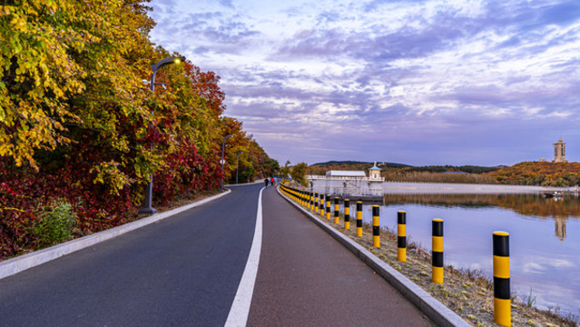 長春凈月潭國家森林公園秋季風景