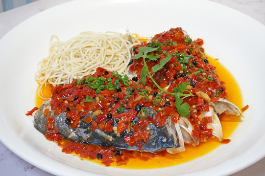 剁椒蒸魚頭