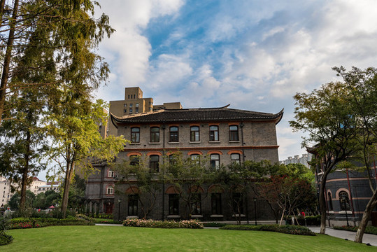 華東政法大學(xué)校園