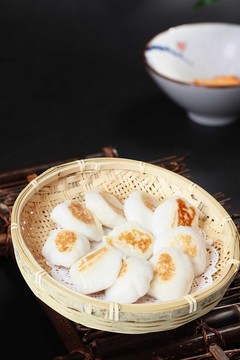 發(fā)粑粑