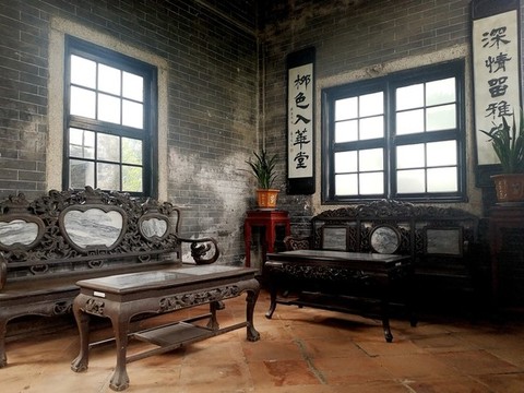余蔭山房客廳擺設(shè)