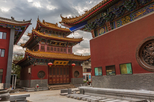 中國呼和浩特觀音寺風(fēng)光