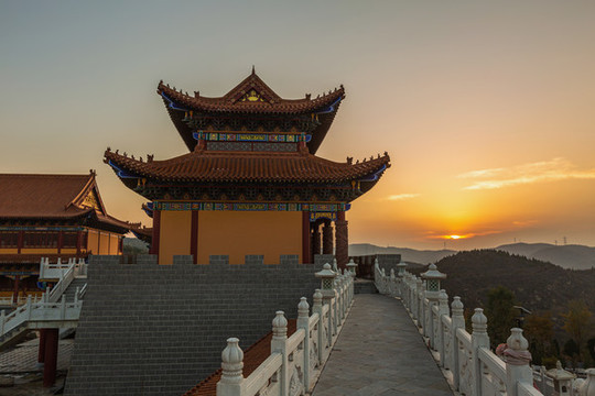 中國山西太原東山臥佛寺風(fēng)光
