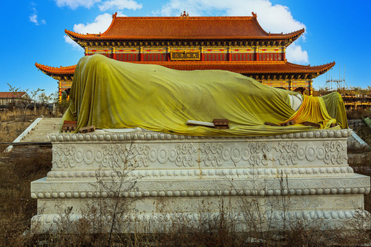 中國山西太原東山臥佛寺風(fēng)光