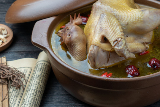 養(yǎng)生雞湯