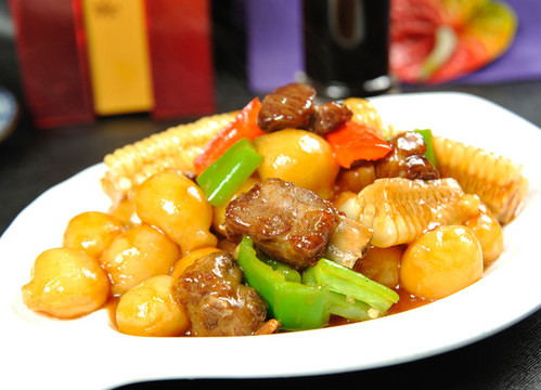 小土豆燒玉米排骨