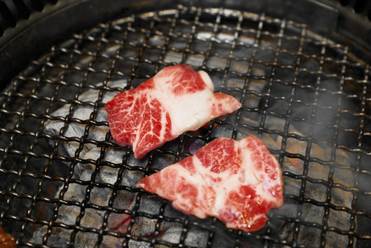 日式燒肉韓國烤肉和牛肉