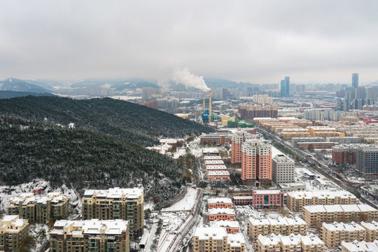 航拍雪后的濟(jì)南城市風(fēng)光