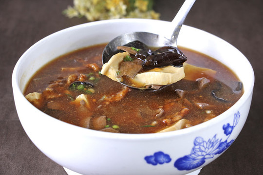 豬肝汆元湯