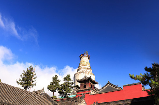 五臺山大白塔
