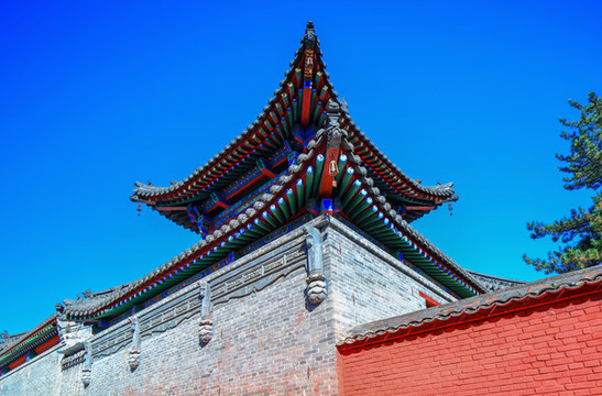 五臺山寺院角樓
