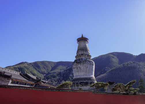 五臺山大白塔