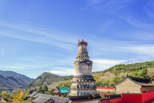 五臺山大白塔