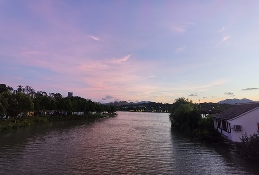 仁湖公園