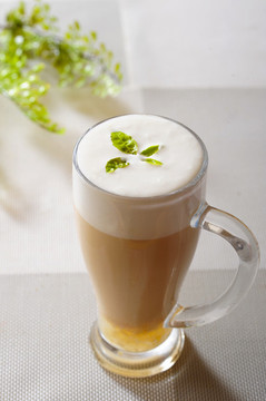 奶蓋椰果奶茶