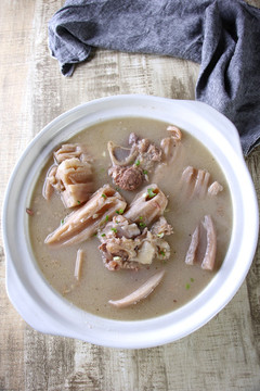排骨藕湯