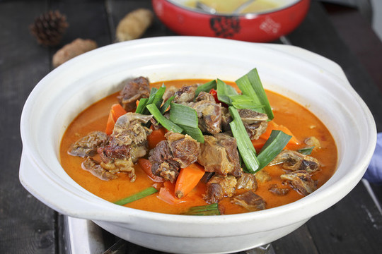 風(fēng)干羊肉煲