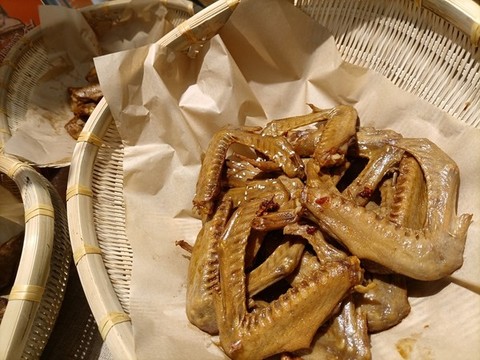 鹵味雞翅