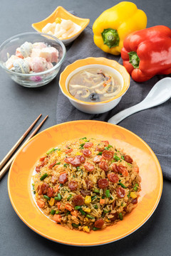 臘腸炒飯