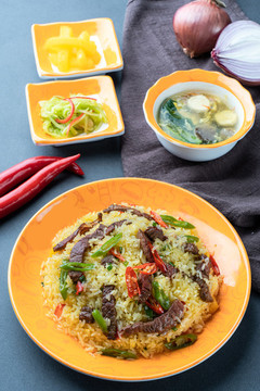 牛肉炒飯