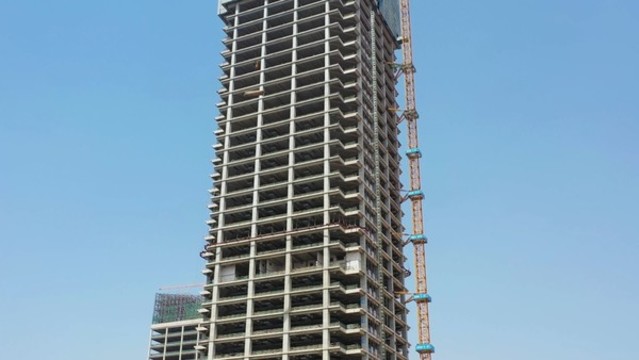 實拍摩天大樓建筑工地建設施工