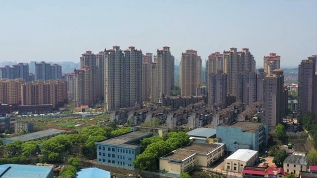 航拍江西吉安吉州區(qū)商品房