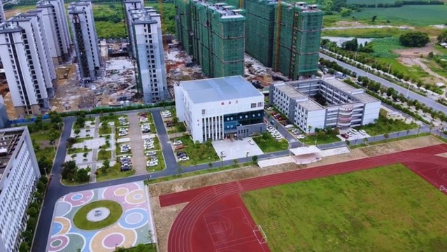 航拍江西省吉安縣廬陵學(xué)校