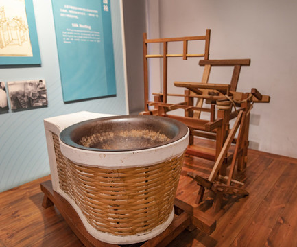 老式炒茶機(jī)