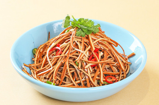 涼拌豆腐絲