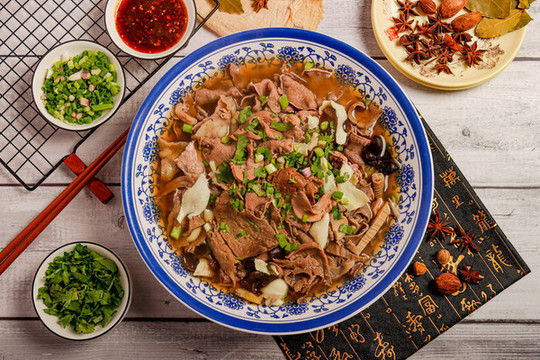翹腳牛肉牛雜