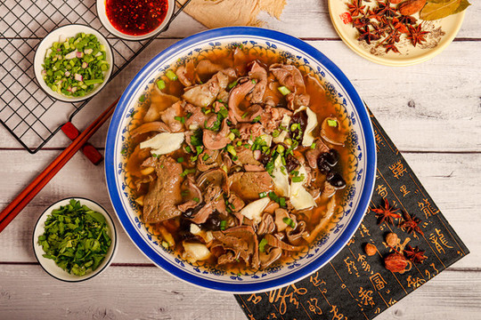 翹腳牛肉牛雜