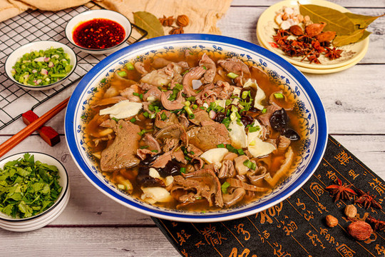 翹腳牛肉牛雜