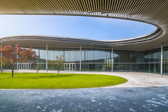 城市金融區(qū)建筑設(shè)計