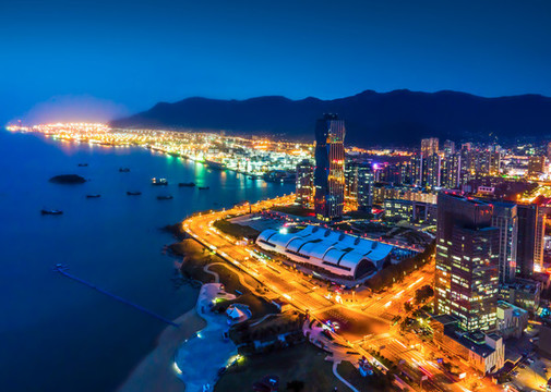 航拍連云港海岸線金融區(qū)夜景
