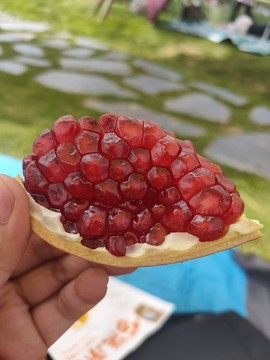 剝開的石榴